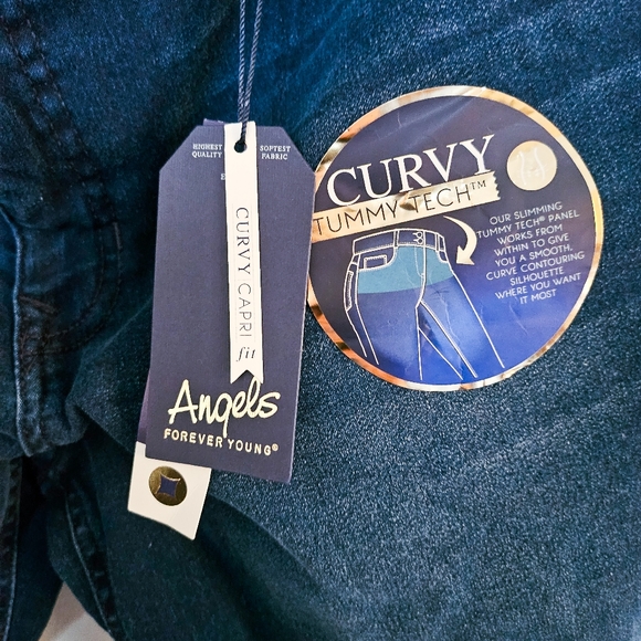 Angel's forever young curvy denim capris, medium wash, size 16 - Picture 8 of 8